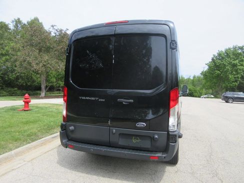 Used 2015 Ford Transit 250 148 Medium Roof RWD image 13