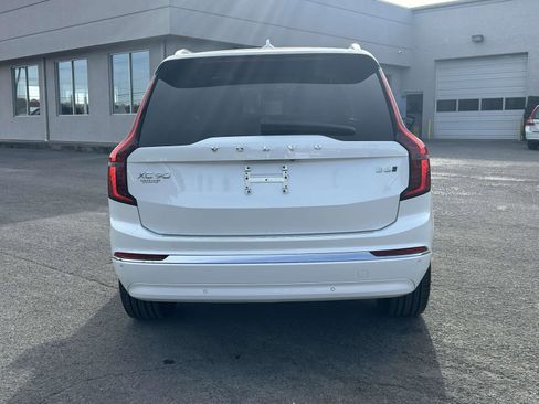 New 2026 Volvo XC90 B6 Ultra image 4