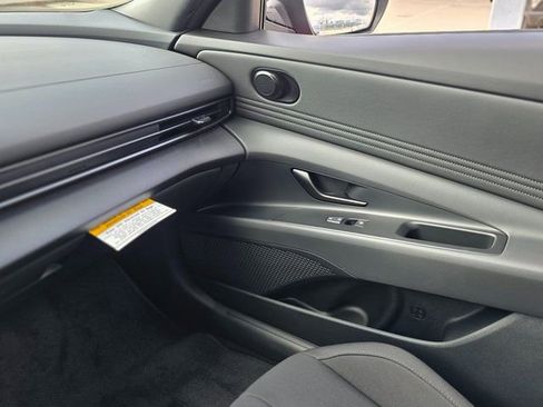 New 2026 Hyundai Elantra SEL Sport image 22