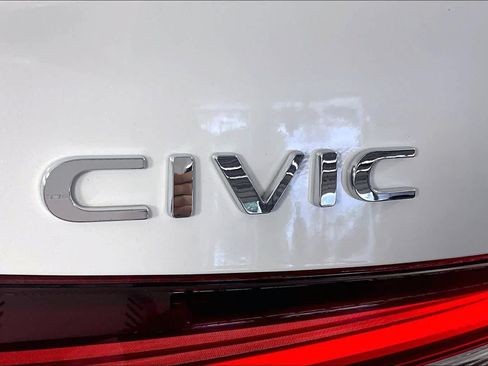 Used 2025 Honda Civic Sport Touring image 30