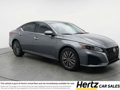 Used 2025 Nissan Altima 2.5 SV