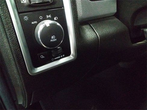 Used 2019 RAM 1500 Big Horn image 27