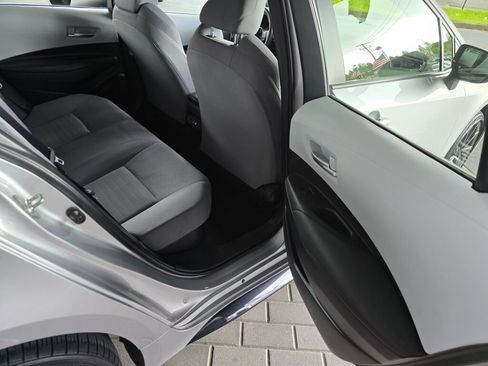 Used 2024 Toyota Corolla SE w/ SE Package FWD image 13