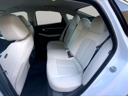 Used 2025 Hyundai Sonata SE FWD image 20