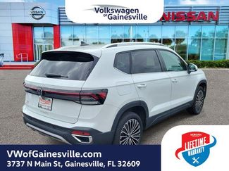 Used 2025 Volkswagen Taos SE FWD video 2