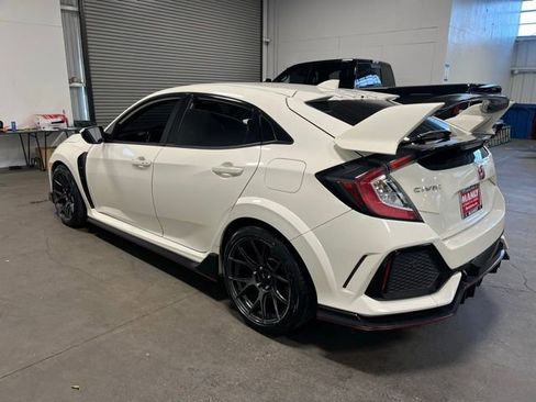 Used 2019 Honda Civic Type R image 5