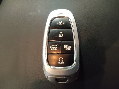 Used 2023 Hyundai Santa Fe XRT image 32