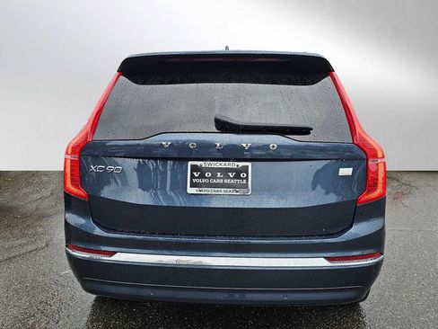Certified 2023 Volvo XC90 T8 Plus image 4