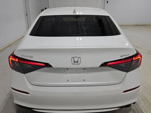 Used 2025 Honda Civic Sport image 6