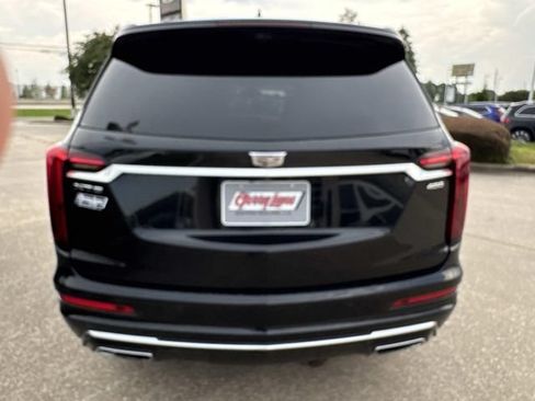 Used 2020 Cadillac XT6 Premium Luxury w/ Platinum Package FWD image 5