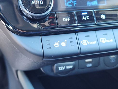 New 2026 Hyundai Elantra Limited image 24