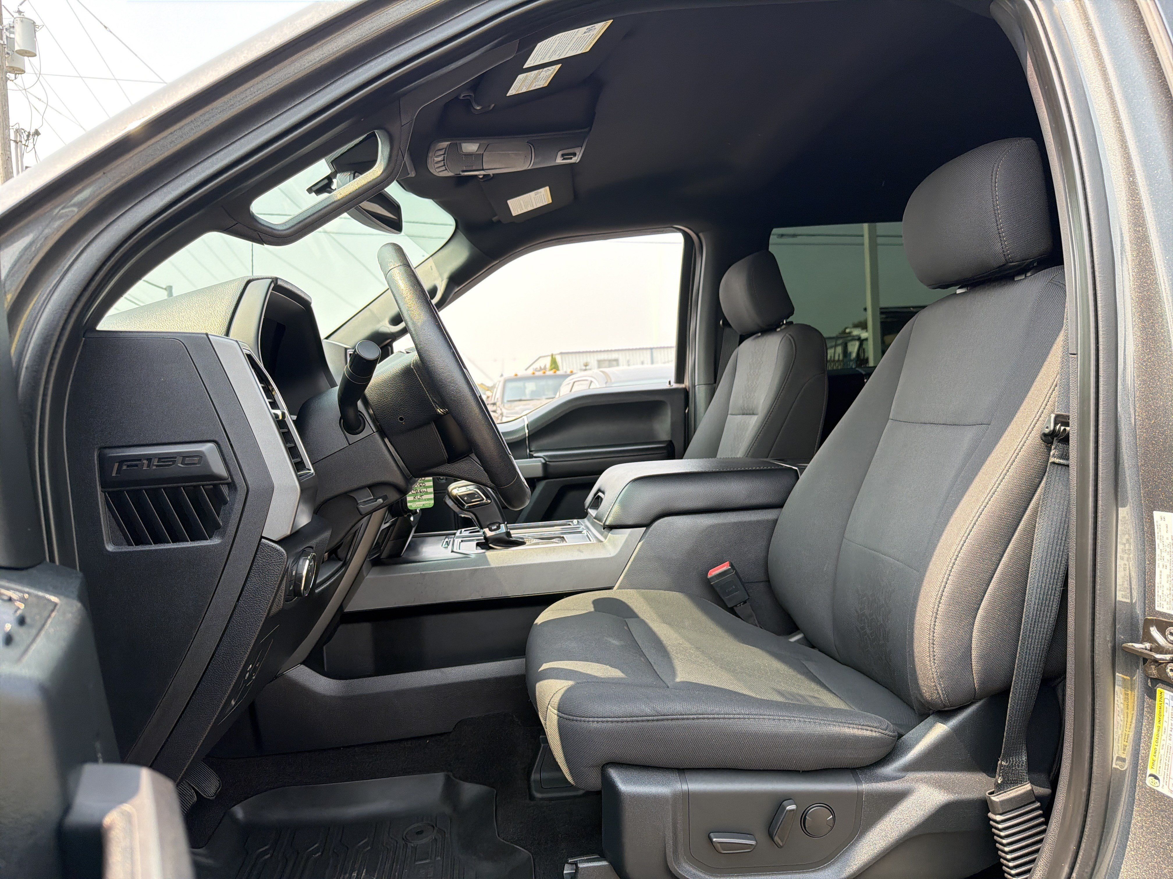 Used 2019 Ford F150 XLT w/ Equipment Group 302A Luxury AWD/4WD image 10