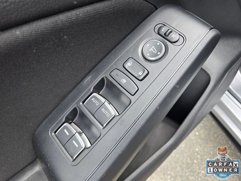Used 2025 Honda Civic Sport image 21