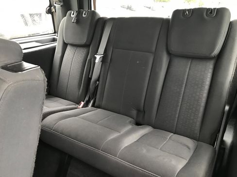 Used 2017 Ford Expedition XLT AWD/4WD image 19
