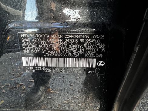 Certified 2025 Lexus IS 350 F Sport image 51