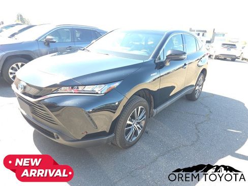 Used 2021 Toyota Venza LE AWD/4WD image 2