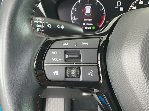 Used 2026 Honda HR-V Sport image 11