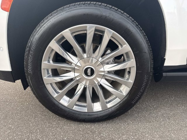 Certified 2023 Cadillac Escalade Premium Luxury w/ Performance Package AWD/4WD image 11