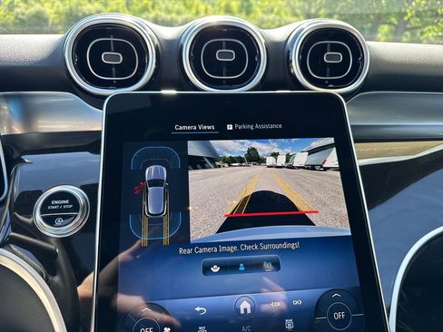 Certified 2025 Mercedes-Benz GLC 300 4MATIC image 23