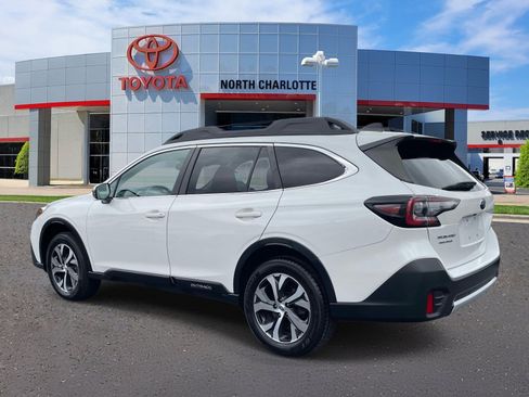 Used 2021 Subaru Outback Limited AWD/4WD image 4
