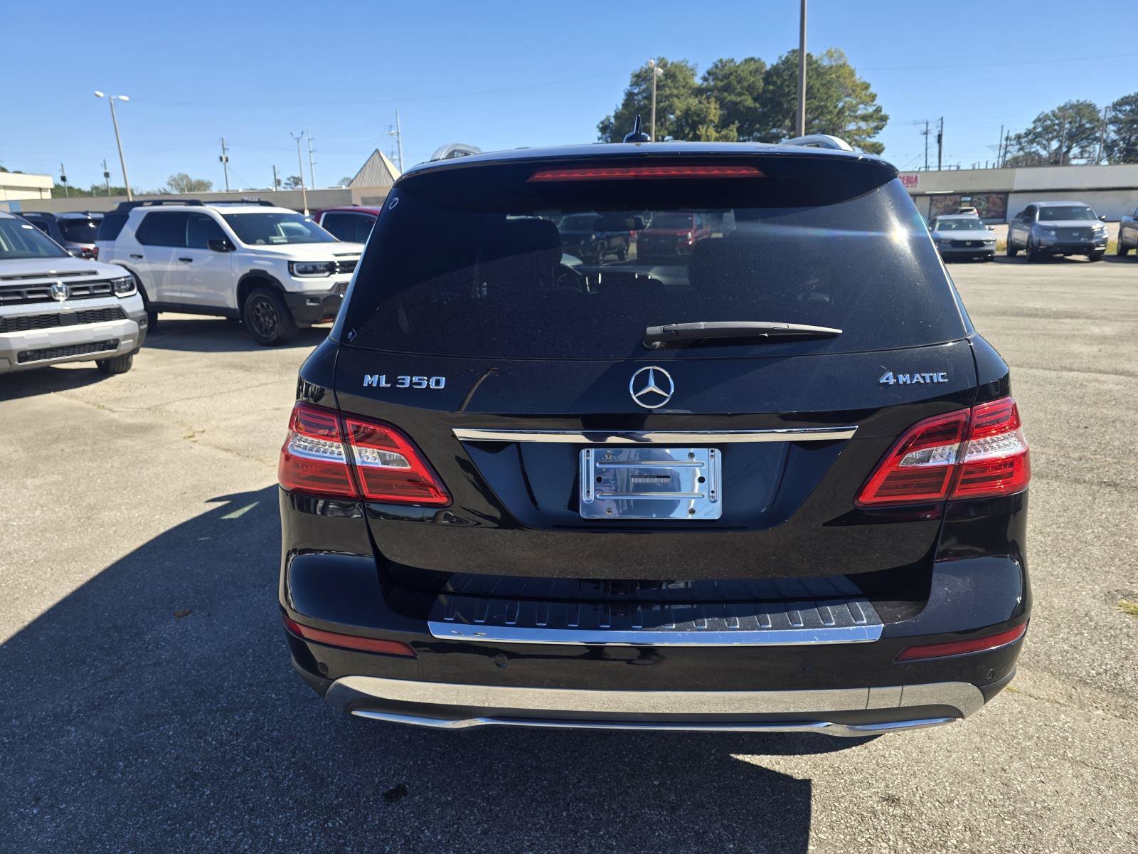 Used 2015 Mercedes-Benz ML 350 4MATIC image 5