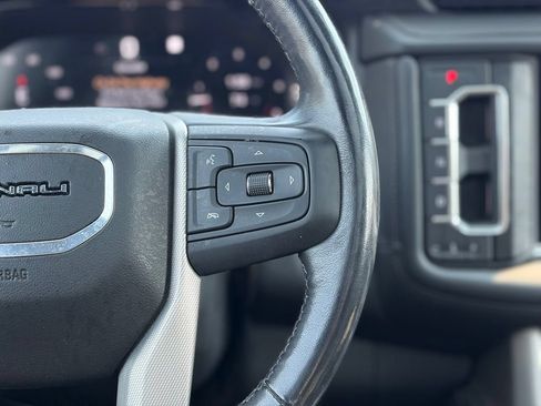Used 2022 GMC Yukon Denali w/ Denali Ultimate Package AWD/4WD image 31