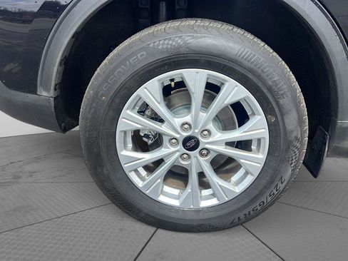 Used 2024 Ford Escape Active AWD/4WD image 3