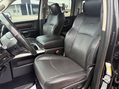 Used 2016 RAM 2500 Laramie AWD/4WD image 28