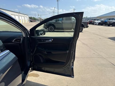 Used 2023 Ford Edge SEL w/ Convenience Package AWD/4WD image 22