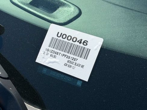 Used 2023 Chevrolet Malibu LT FWD image 12