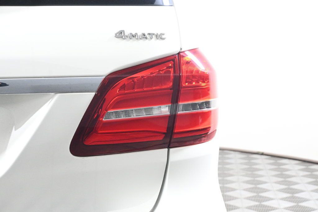Used 2017 Mercedes-Benz GLS 450 4MATIC image 13