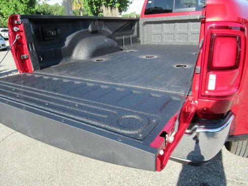 New 2026 RAM 3500 Big Horn AWD/4WD image 34