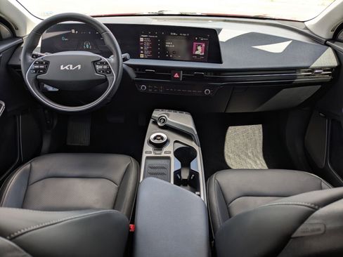 Used 2023 Kia EV6 Wind w/ Wind Technology Package image 25