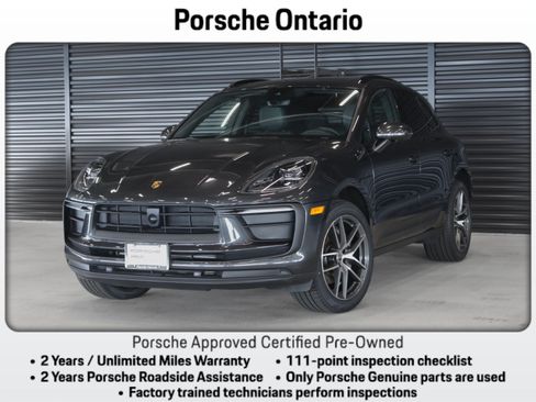 Certified 2024 Porsche Macan AWD/4WD image 1