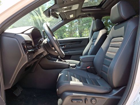 Used 2023 Honda CR-V Sport Touring image 13