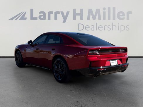 New 2026 Dodge Charger R/T AWD/4WD image 4