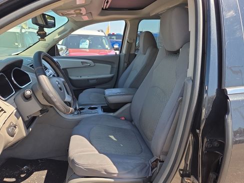 Used 2009 Chevrolet Traverse LT AWD/4WD image 8