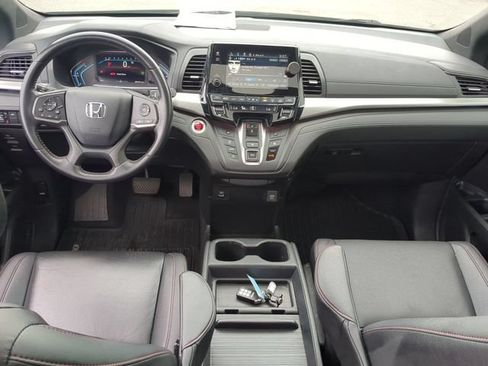 Used 2023 Honda Odyssey Sport image 32