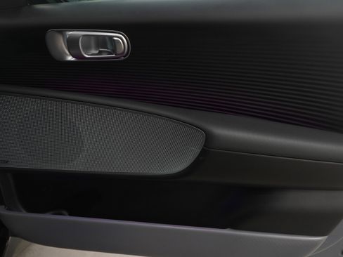 Certified 2023 Hyundai Ioniq 6 Limited image 9