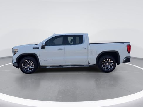 Used 2023 GMC Sierra 1500 SLT w/ SLT Premium Package AWD/4WD image 6
