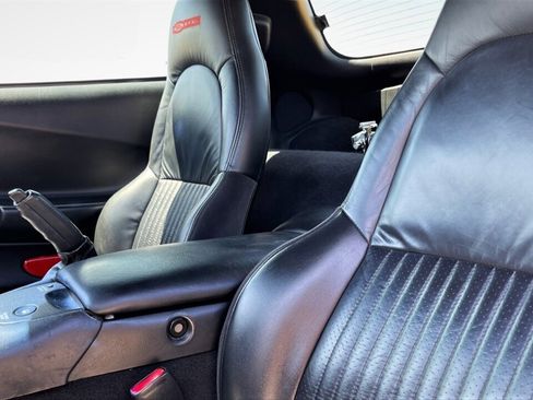 Used 2003 Chevrolet Corvette Z06 w/ Memory Package, 3 Drivers image 10