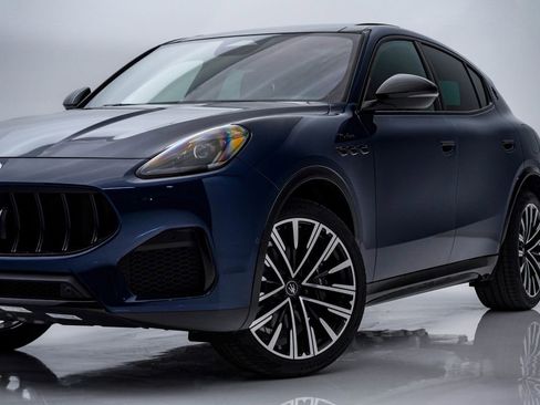 New 2025 Maserati Grecale Modena image 2