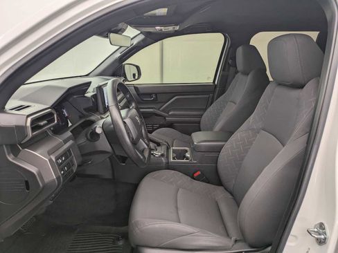 Used 2024 Toyota Tacoma SR5 image 17