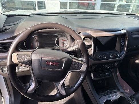 Used 2020 GMC Acadia Denali w/ Denali Ultimate Package image 10