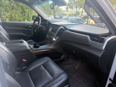 Used 2020 Chevrolet Tahoe LT AWD/4WD image 16