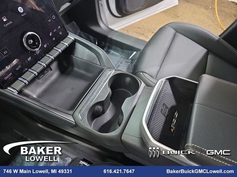 New 2026 GMC Terrain Elevation w/ Elevation Premium Package image 23