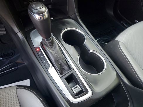 Used 2019 Chevrolet Equinox Premier image 28