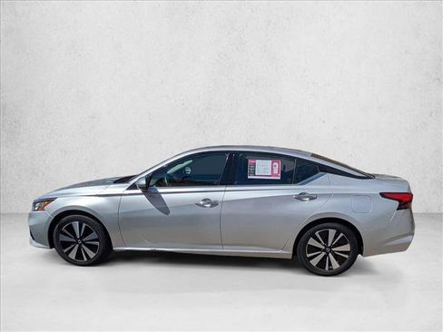 Used 2019 Nissan Altima 2.5 SL FWD image 8