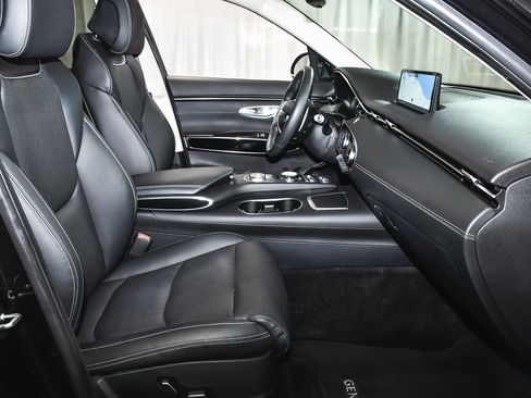 Used 2025 Genesis GV70 2.5T image 53