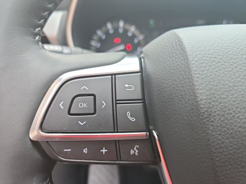 Used 2020 Toyota Highlander Platinum AWD/4WD image 16